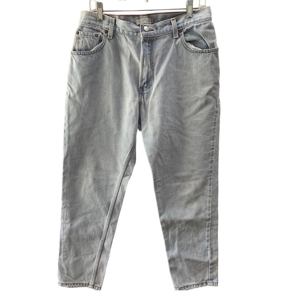 Levi's Denim - Woman’s Levi’s 550 size 14 vintage 1980s light wash jeans